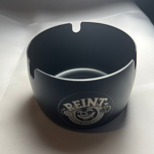 Svart askebeger i stål